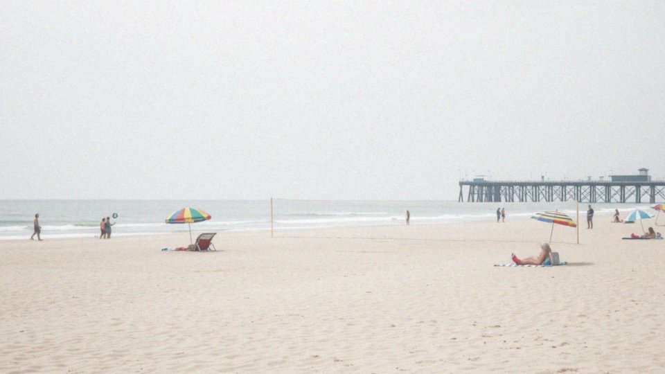 Jakie aktywności można uprawiać na plażach w Kołobrzegu?